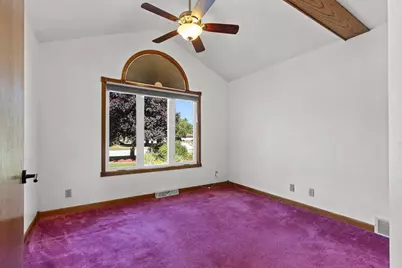 702 Carol Lane, Pulaski, WI 54162 - Photo 29