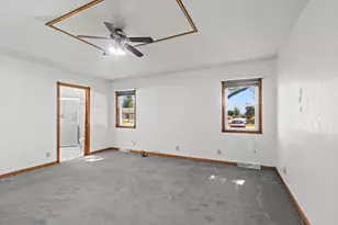 702 Carol Ln, Pulaski, WI 54162 - Photo 35