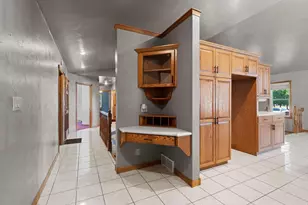 702 Carol Ln, Pulaski, WI 54162 - Photo 27