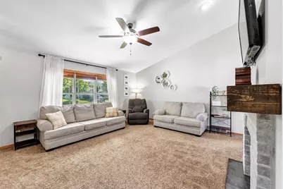 1341 Hannah Street, Green Bay, WI 54303 - Photo 5