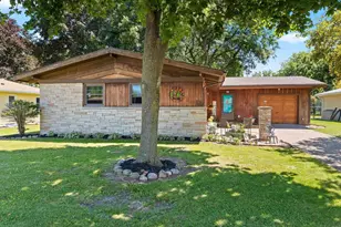 169 W 25th Ave, Oshkosh, WI 54902 - Photo 57