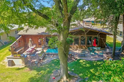 169 W 25th Avenue, Oshkosh, WI 54902 - Photo 7