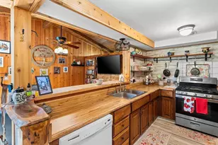169 W 25th Ave, Oshkosh, WI 54902 - Photo 23