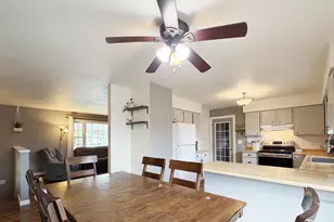 100 Fern Dr, Rosendale, WI 54974 - Photo 7