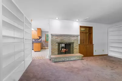 535 Avon Court, Green Bay, WI 54302 - Photo 11