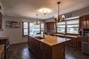 W10199 Bighorn Ln, Hancock, WI 54943 - Photo 17