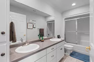 421 E Sheffield Ln, Appleton, WI 54913 - Photo 35