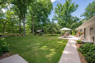 2734 Pioneer Dr, Green Bay, WI 54313 - Photo 17