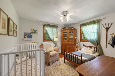 2734 Pioneer Drive, Green Bay, WI 54313 - Photo 5