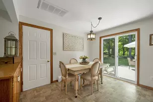 2734 Pioneer Dr, Green Bay, WI 54313 - Photo 37