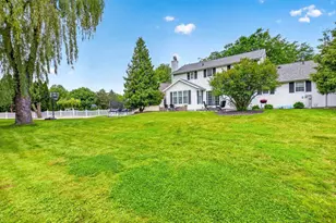 27 Lamplighter Ct, Appleton, WI 54914 - Photo 3