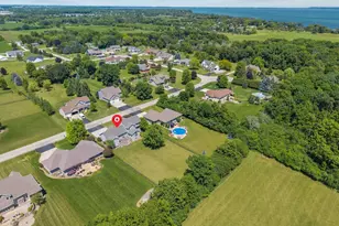477 Dalton Rd, Neenah, WI 54956 - Photo 35