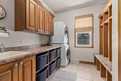477 Dalton Road, Neenah, WI 54956 - Photo 13
