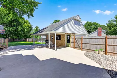 1847 Oregon Street, Oshkosh, WI 54902 - Photo 45
