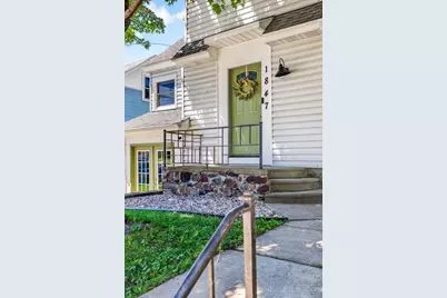 1847 Oregon Street, Oshkosh, WI 54902 - Photo 3
