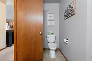 1172 Lansdale Cir, De Pere, WI 54115 - Photo 25