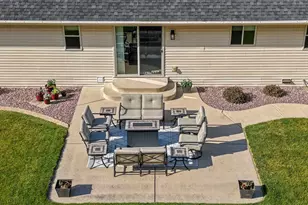 1172 Lansdale Cir, De Pere, WI 54115 - Photo 49