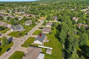 1172 Lansdale Cir, De Pere, WI 54115 - Photo 51