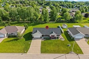 1172 Lansdale Cir, De Pere, WI 54115 - Photo 45