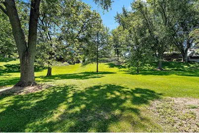 2758 Otto Court, Green Bay, WI 54313 - Photo 13