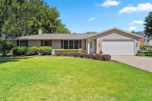 2758 Otto Ct, Green Bay, WI 54313 - Photo 3