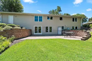 2758 Otto Ct, Green Bay, WI 54313 - Photo 9