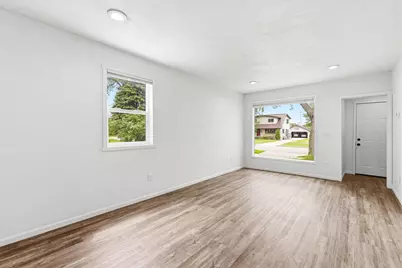 834 Oak Street, De Pere, WI 54115 - Photo 5