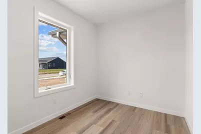 W5758 Cork Lane, Menasha, WI 54952 - Photo 15