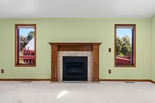 213 Broadview Dr, Green Bay, WI 54301 - Photo 7