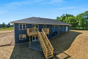 7310 Birdie View Ln, Oconto, WI 54153 - Photo 49