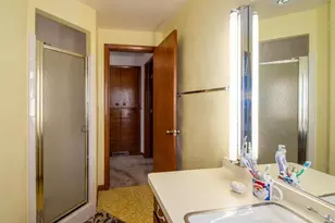1040 Maricopa Dr, Oshkosh, WI 54904 - Photo 19