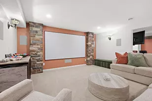 8045 Saquaro Ct, Neenah, WI 54956 - Photo 19