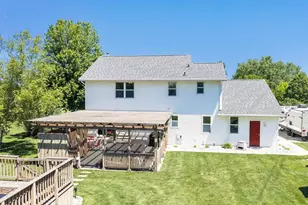 2146 Deer Point Ln, De Pere, WI 54115 - Photo 25