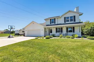2146 Deer Point Ln, De Pere, WI 54115 - Photo 3