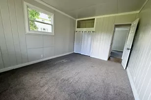 919 W 4th Ave, Oshkosh, WI 54902 - Photo 13