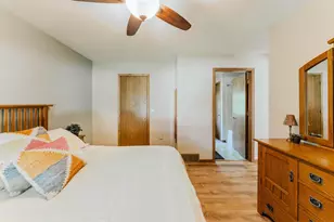 2355 Hickory Ct, Oshkosh, WI 54901 - Photo 15