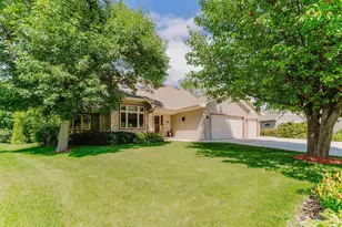 2355 Hickory Ct, Oshkosh, WI 54901 - Photo 1