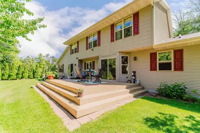 2355 Hickory Court, Oshkosh, WI 54901 - Photo 43