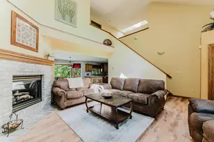 2355 Hickory Ct, Oshkosh, WI 54901 - Photo 5