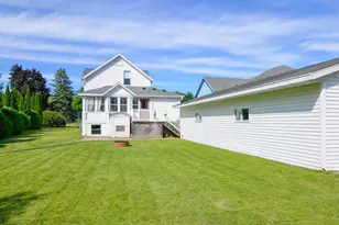 416 Main St, Oconto, WI 54153 - Photo 5