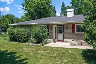 3112 Sheldon Drive, Oshkosh, WI 54904 - Photo 3