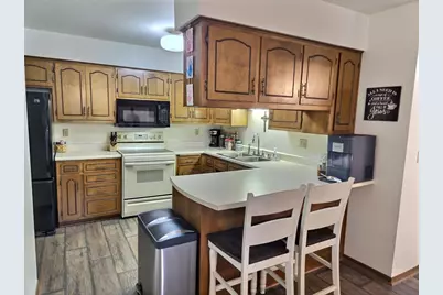 940 Babcock Street #95, Neenah, WI 54956 - Photo 9