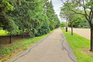 940 Babcock St, Neenah, WI 54956 - Photo 33