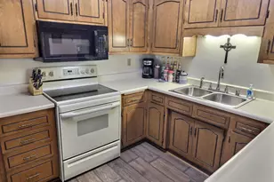 940 Babcock St, Neenah, WI 54956 - Photo 11