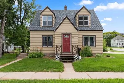 220 S Union Street, Shawano, WI 54166 - Photo 1
