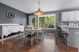 3272 Libby Ln, Green Bay, WI 54313 - Photo 9