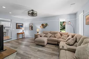 3272 Libby Ln, Green Bay, WI 54313 - Photo 5