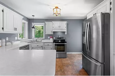 3272 Libby Lane, Green Bay, WI 54313 - Photo 11