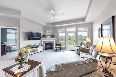 156 Raccoon Berry Way, Green Bay, WI 54311 - Photo 5