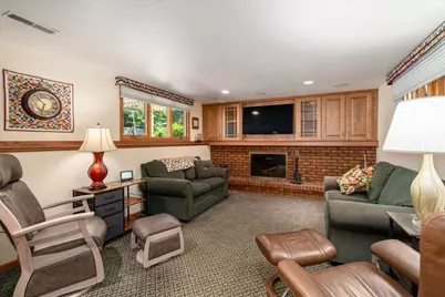 4360 Swallow Banks Lane, Oshkosh, WI 54904 - Photo 17